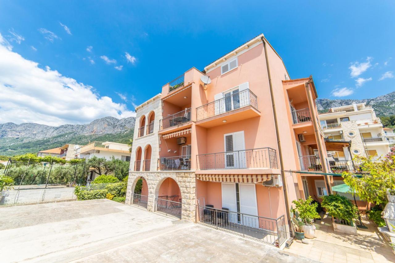 Apartmani Lile Gradac  Extérieur photo