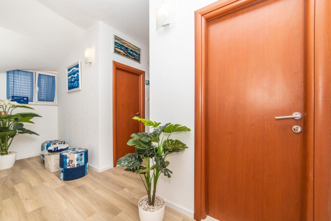 Apartmani Lile Gradac  Extérieur photo